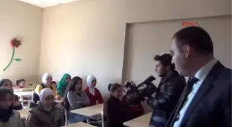 Mardin - Suriyeli Sığınmacı Çocukların Karne Heyecanı