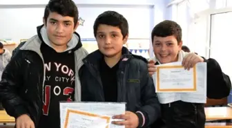 Ordu'da Öğrencilerin Karne Sevinci