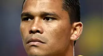 Carlos Bacca, Kaçırdığı Penaltıdan Sonra Diego Alves'in Kendisine Küfrettiğini Söyledi