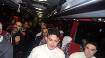 Yozgatlı İş Adamı Bilal Şahin, 32 İşçisini Umreye Gönderdi