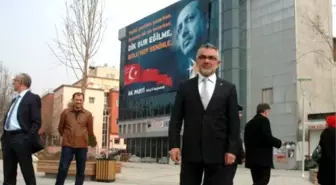 AK Partili Başkanlara Pankart Yüzünden Hapis Cezası Verildi