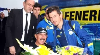 Fenerbahçe Kafilesi Kayseri'ye Gitti