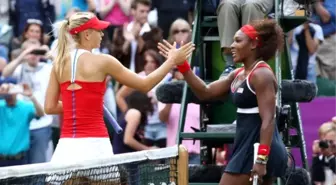 Sürpriz Yok: Serena Williams ile Maria Sharapova Finalde!