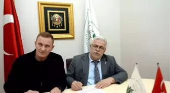 Osmangazi Bayan Hentbol Takımının Başına Masiç Getirildi