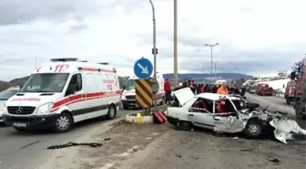 Bolu'da Trafik Kazası: 12 Yaralı