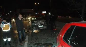 Başkent'te Trafik Kazaları: 14 Yaralı