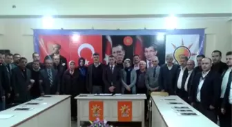 AK Parti Turhal İlçe Yönetim Kurulunda Görev Dağılımı