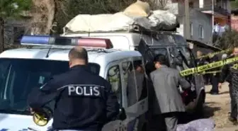 Adana'da Dört Yaşındaki Metehan Minibüsün Altında Kalarak Öldü