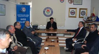 Rektör Adayı Aksoy Ziyaret Turlarına Başladı
