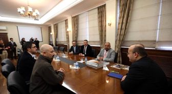 Başbakan Yardımcısı Akdoğan, Tfmd Heyetini Kabul Etti