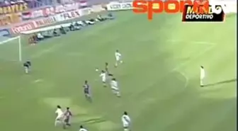 Bir Zamanların Orta Saha Efsanesi Laudrup!...