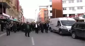 Anadolu Partisi Genel Başkanı Tarhan Protesto Edildi