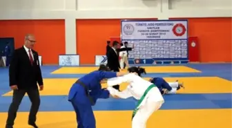 Judo Ümitler Türkiye Şampiyonası Tekirdağ'da Başladı