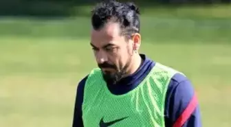 Mersin'in Kaptanı Servet Çetin: Galatasaray'da Kalmak İsterdim
