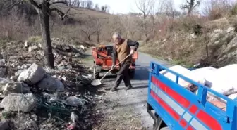 Muhtar Çöp Dökenlerin Peşini Bırakmadı