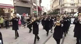 Beyoğlu'nda 'Sigarayı Bırakma' Yürüyüşü