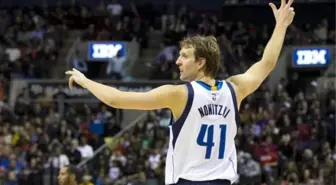 All-Star Maçında Davis'in Yerine Nowitzki Oynayacak