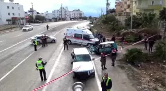 Erdemli'de Trafik Kazası: 2 Ölü, 3 Yaralı