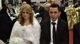 Yeni Evlenen Çiftlerin Nikah Şahidi, 'Yarım Asırlık' Çiftler Oldu