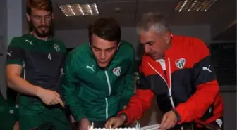 Bursaspor'da Ertuğrul Ersoy'a Doğum Günü