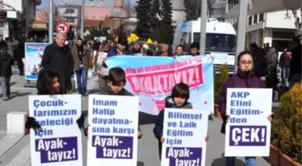 Uşak'ta Hükümetin Eğitim Politikaları Yürüyüşle Protesto Edildi