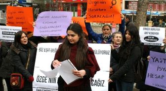 Eskişehir'de Özgecan Tepkisi