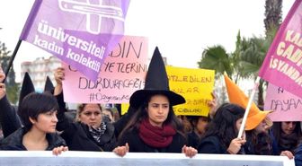 Özgecan'ın Öldürülmesini Protesto Ettiler