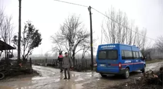 Akyazı'da Sobadan Zehirlenen Çift Öldü