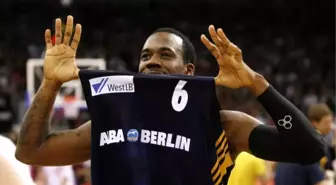 Bobby Brown, Nba'e Geri Dönmeye Hazırlanıyor