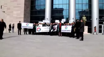 Avukatlar, İç Güvenlik Paketi Yasa Tasarısını Protesto Etti