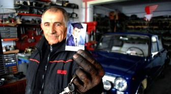 Cem Yılmaz'a Bile Satmadığı Otomobilini Hediye Edecek
