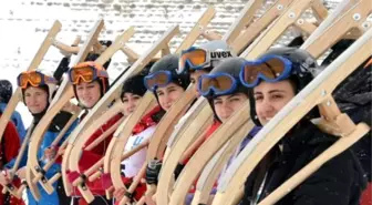 Türkiye'de İlk Karda Kızak Şampiyonası Palandöken'de Düzenlendi