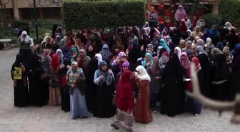 Kahire Üniversitesi'nde Öğrenci Gösterisi
