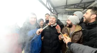 Nilüfer Belediyespor'da Sucuk Ekmek Keyfi