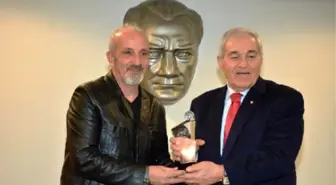 Güreş Vakfı Ödülleri Sahiplerini Buldu