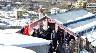 Şehit Astsubay Avcı'nın, Baba Evine Ateş Düştü