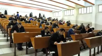 Atatürk Üniversitesi Açıköğretim Fakültesi, Öğrencilerine Kapsamlı Bütünleme Sınavı Düzenledi