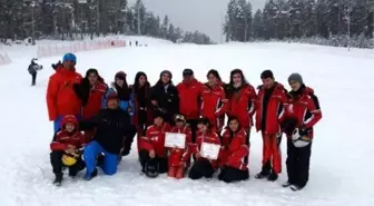 Hakkarili Sporculardan Büyük Başarı