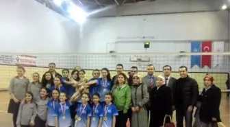 Voleybol İl Birincisi Çaycuma Mimar Sinan Ortaokulu Oldu