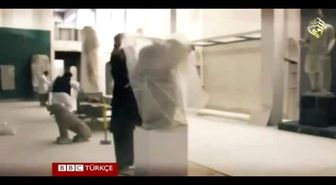 Işid Militanları Musul Müzesi'nde Heykelleri Parçaladı