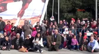 Manisa - Temel Eğitimlerini Tamamlayan Erlerin Yemin Töreni Aileleri Duygulandırdı