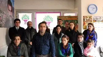 Hakkari'de Hdp'den Yaşar Kemal Açıklaması