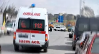 Kocaeli'nde Trafik Kazası: 2 Yaralı