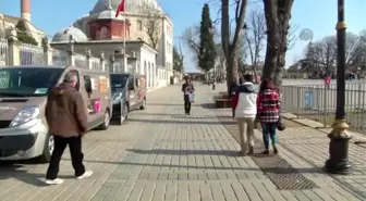 Van'da Kaybolan Kızını İstanbul'da Arıyor