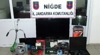 Jandarma 22 Hırsızlık Olayına Karışan 3 Zanlıyı Gözaltına Aldı