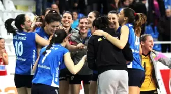 Vakıfbank Başantrenörü Guidetti: Takımıma Her Zamanki Gibi Güveniyorum