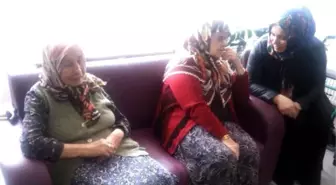 AK Parti'li Kadınlardan Huzurevine Ziyaret