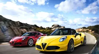 Alfa Romeo'nun Cenevre'deki Yıldızı 4C Spider!..