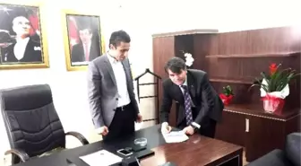 Ömer Bozoğlu, Kadına Şiddete Karşı İmza Attı