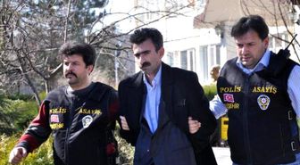 Husumetlisini Sokak Ortasında Bacaklarından Vurdu
